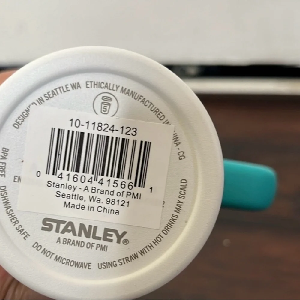 Limited Edition Stanley “Summer Plaid “Quencher H2.0 FlowState 40oz Tumbler New - Picture 2 of 7